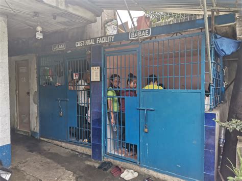 ‘Queen majesty’, 23 followers arrested in Iligan City .